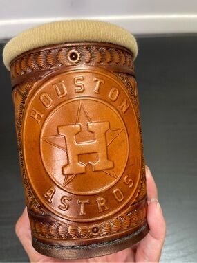 VTG Rico Industries Houston Astros Hand-Tooled Genuine Leather Can Koozie
